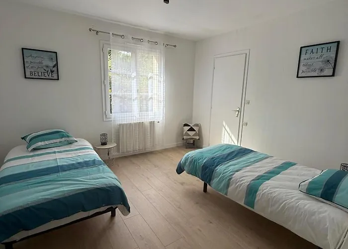 Les Murmures Du Thouet Дом отдыха